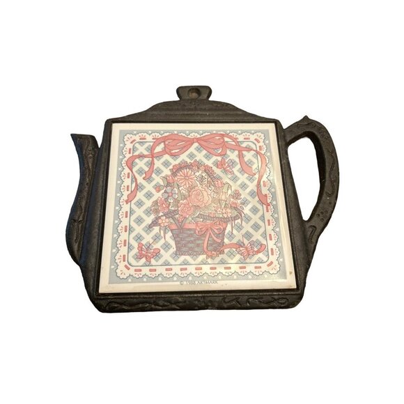 Vintage San Ho Teapot Shaped Cast Iron Trivet With Tile Insert Made In Taiwan - Picture 2 of 8